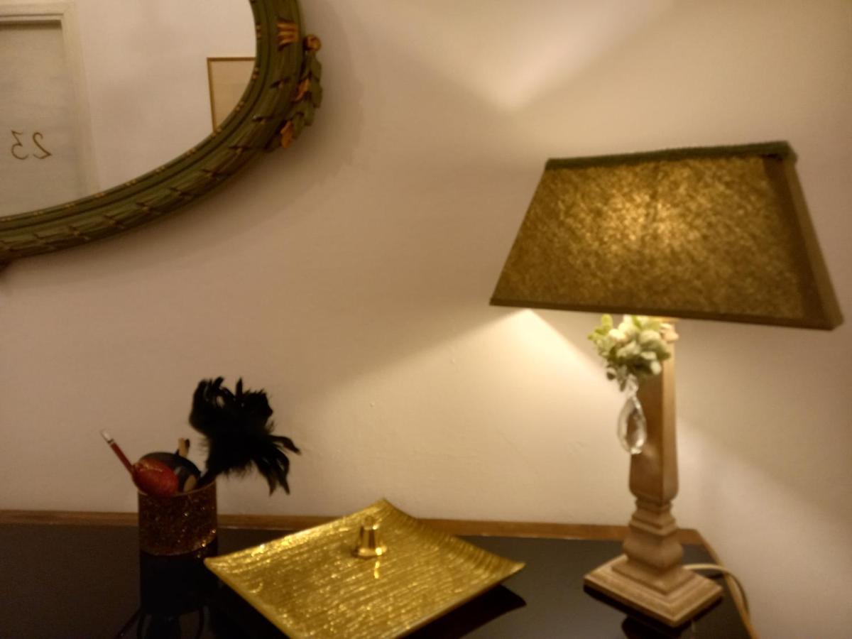 Franco-Home Palermo Bagian luar foto